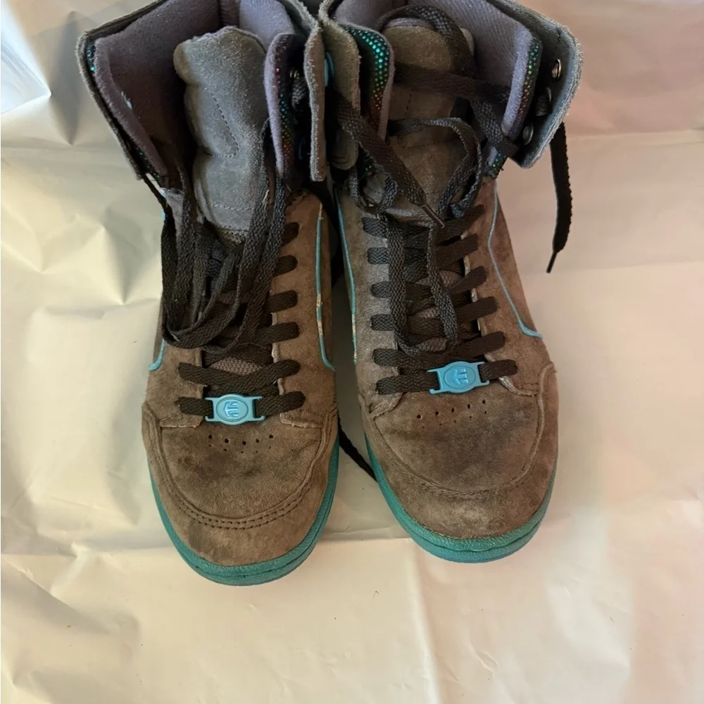 ETNIES Woozy Gray Leather Blue Hi Top Sneakers Size 8.5